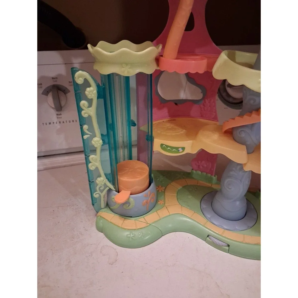 Littlest Pet Shop Playhouse HASBRO 2006
